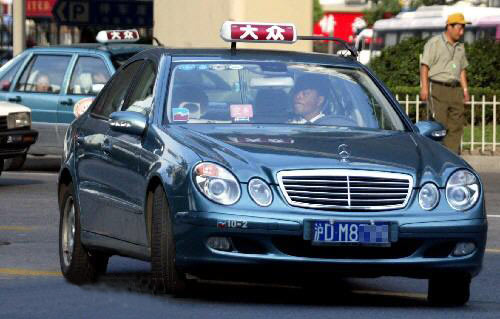 上海巡游出租汽車(chē)預(yù)約擬推新規(guī)：調(diào)度時(shí)不加價(jià)、不顯示目的地